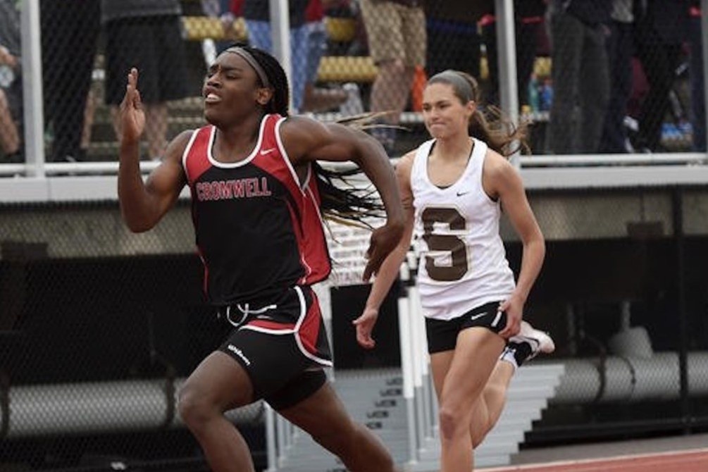 VDV chuyen gioi bi tu choi cho thi dau mon the thao cho nu hinh anh