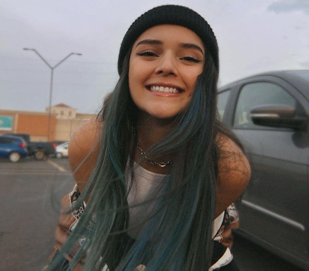 hot girl Chile so huu trieu follow tren mang anh 4