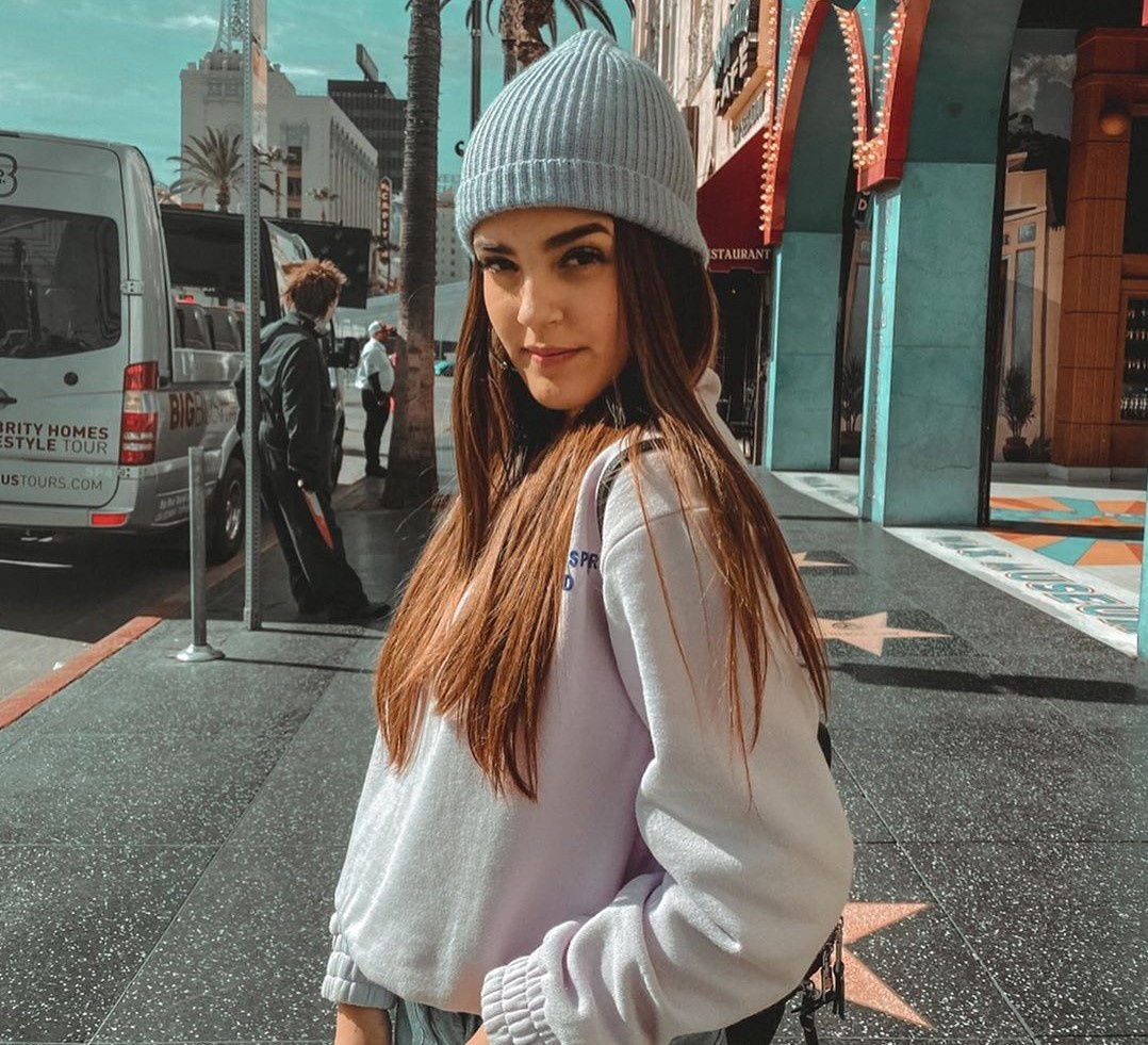 hot girl Chile so huu trieu follow tren mang anh 8