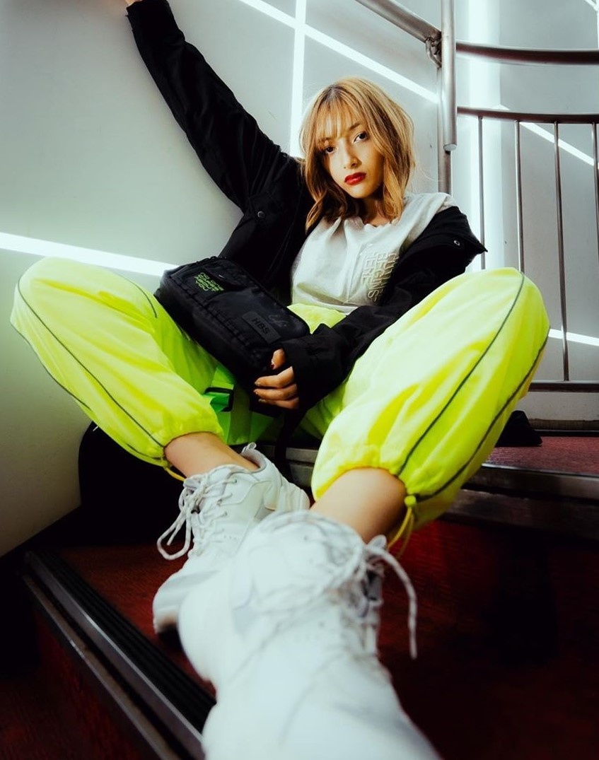 Cặp chị em người mẫu sở hữu vẻ đẹp lạ ảnh 12 Cap chi em nguoi mau so huu ve dep la anh 12