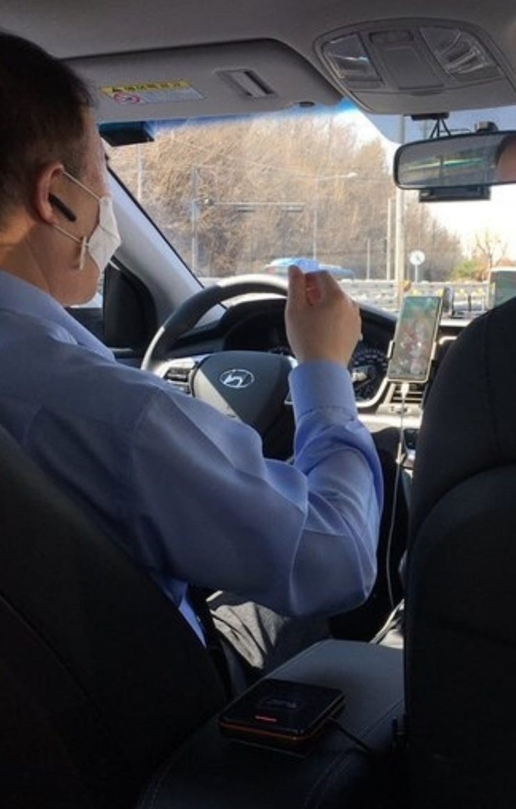 Nguoi dan tren the gioi vat lon de thich nghi voi lenh cach ly xa hoi anh 12