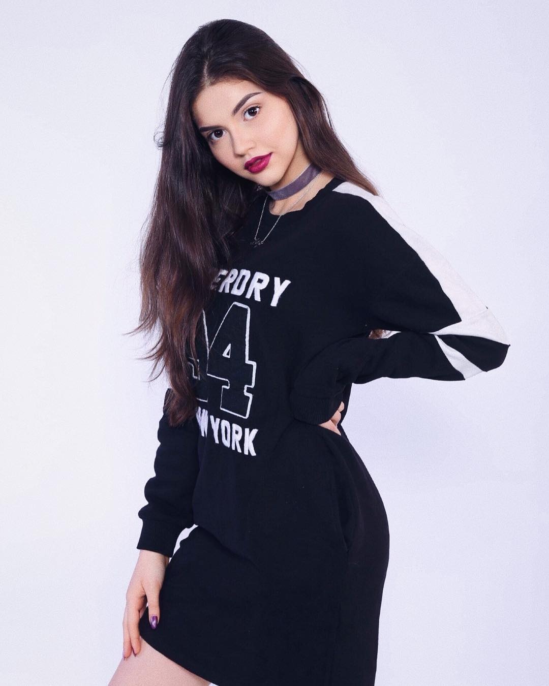 guong mat Dai su cua UNICEF deu duoc khen la tai sac ven toan anh 10