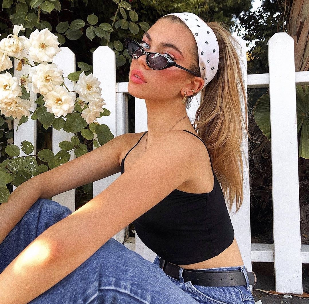 guong mat Dai su cua UNICEF deu duoc khen la tai sac ven toan anh 8