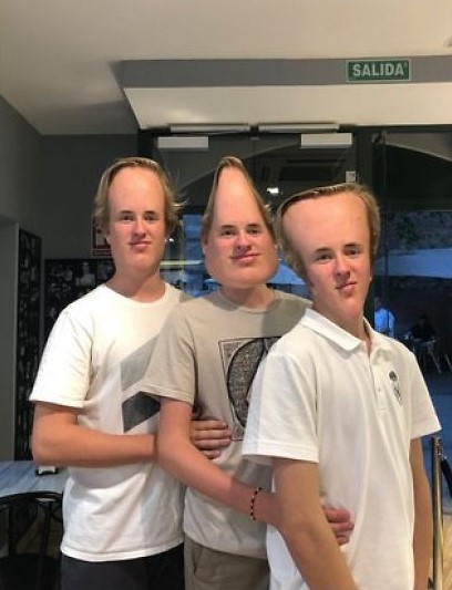 Thánh lầy photoshop tiếp tục gây cười với loạt ảnh hài hước ảnh 11 Thanh lay photoshop tiep tuc gay cuoi voi loat anh hai huoc anh 11