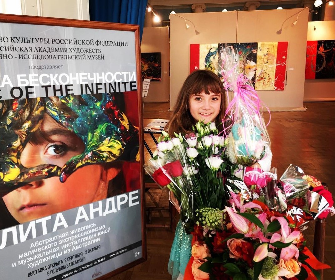 be gai noi tieng nho tai nang va ve ngoai khac biet anh 11