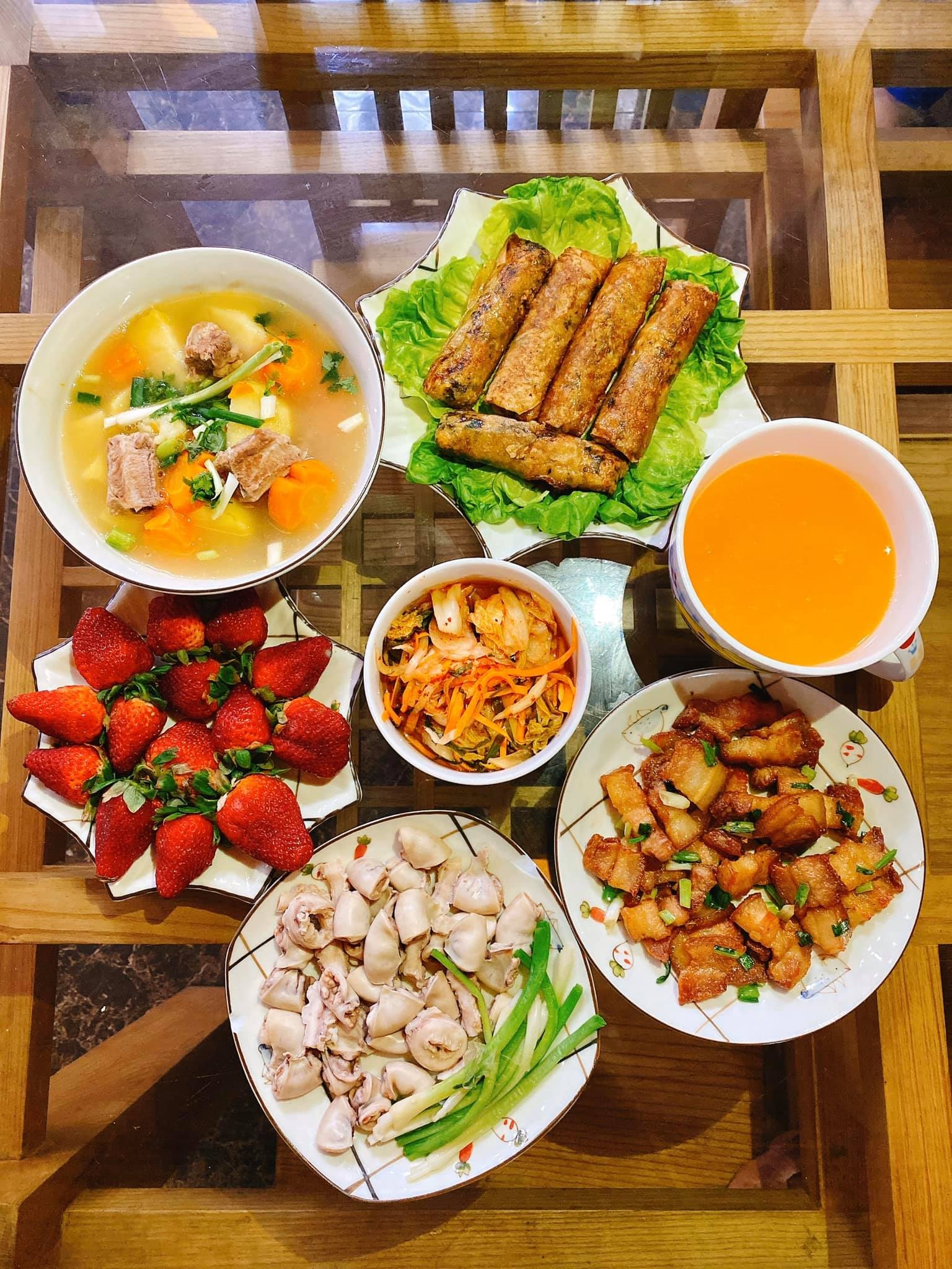 Mi tom cai tim,  banh meo mat va nhung mon an kho do cua dan mang anh 3