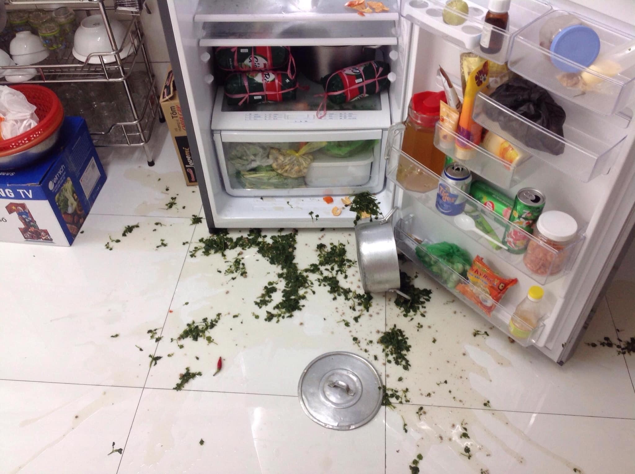 Mi tom cai tim,  banh meo mat va nhung mon an kho do cua dan mang anh 18