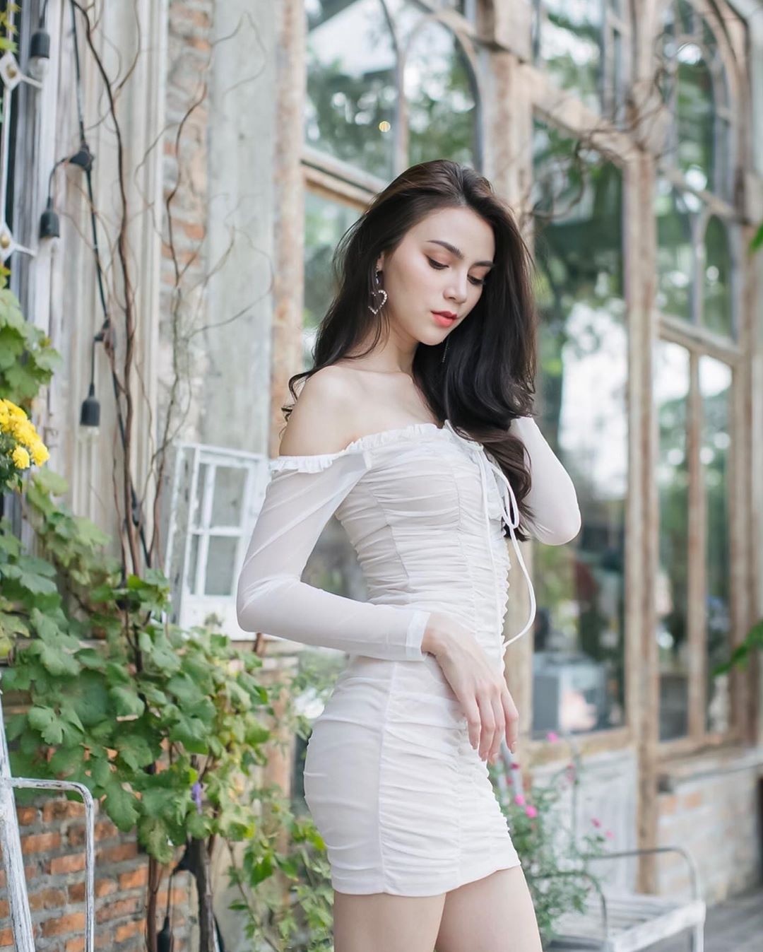 Vẻ đẹp không tì vết của hot girl lai Thái Thụy Sĩ ảnh 3 Ve dep khong ti vet cua hot girl lai Thai Thuy Si anh 3