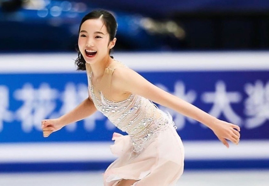 3 chi em gai cung la ‘thien than truot bang’ noi tieng hinh anh