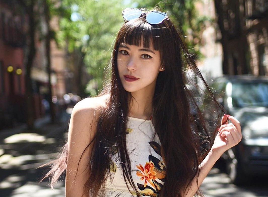 Nhan sac tre trung cua blogger da tai, lai 3 dong mau hinh anh