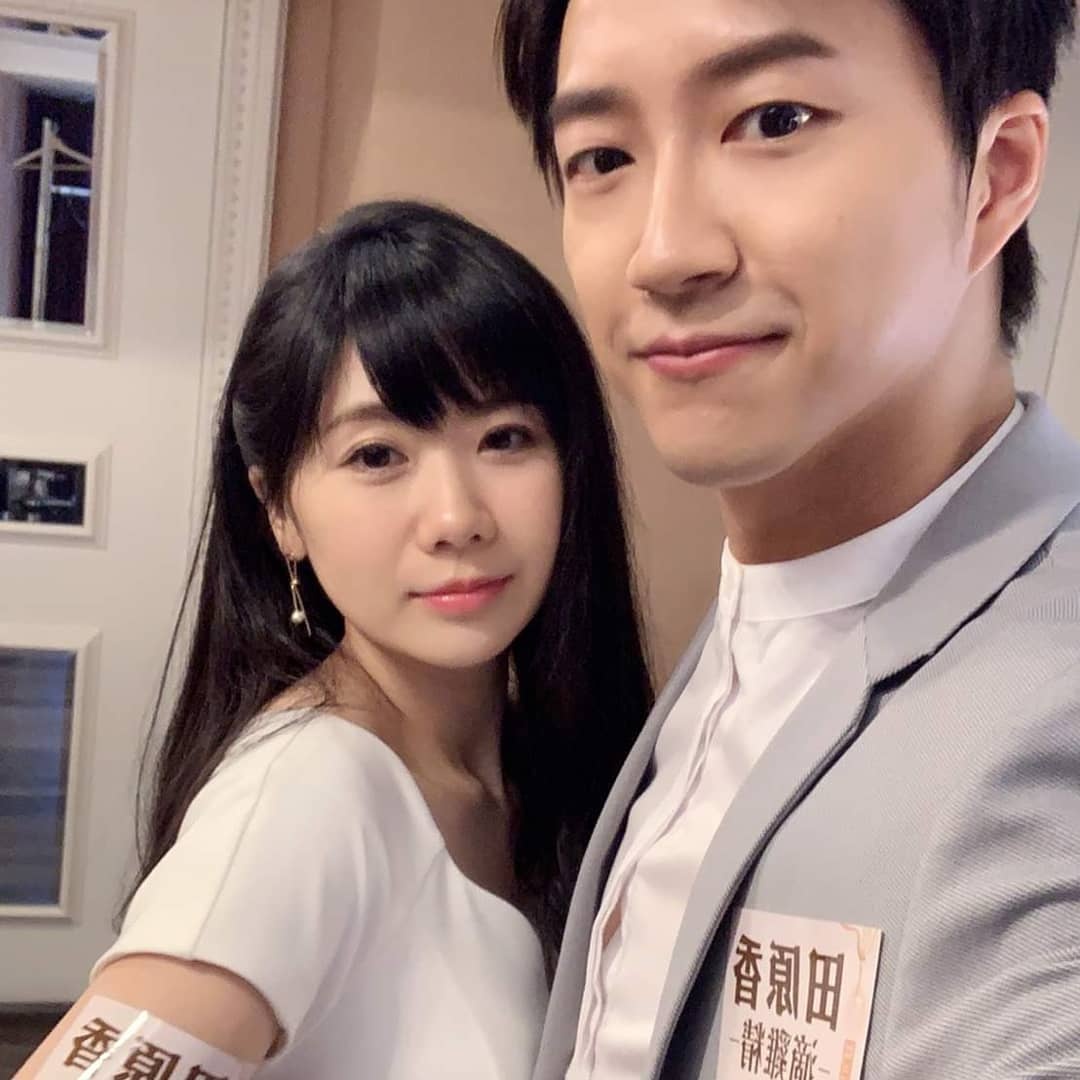 Chuyen tinh dep cua cap VDV bong ban anh 10