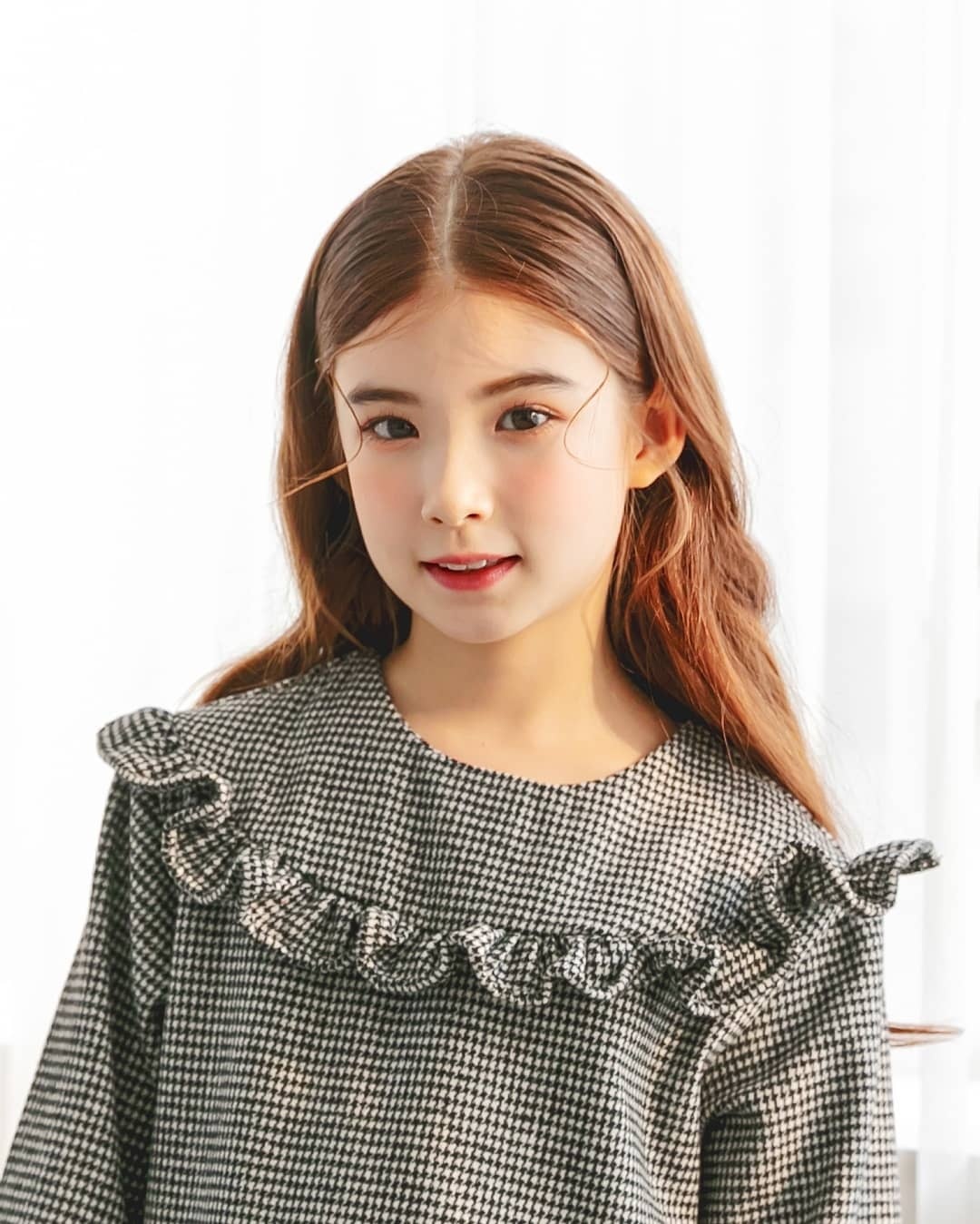 Mau nhi lai Han - Canada tung noi tieng 9 nam truoc gio ra sao anh 8