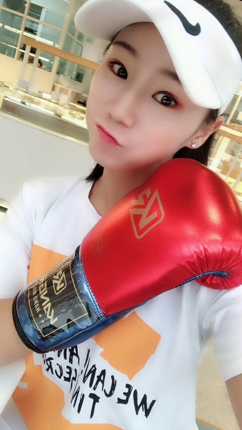 Nữ võ sĩ boxing vượt qua định kiến để giành ngôi vô địch ảnh 9 Nu vo si boxing vuot qua dinh kien de gianh ngoi vo dich anh 9