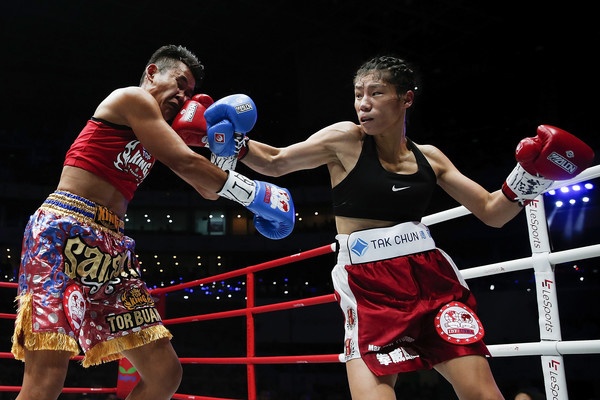 Nu vo si boxing vuot qua dinh kien de gianh ngoi vo dich anh 6