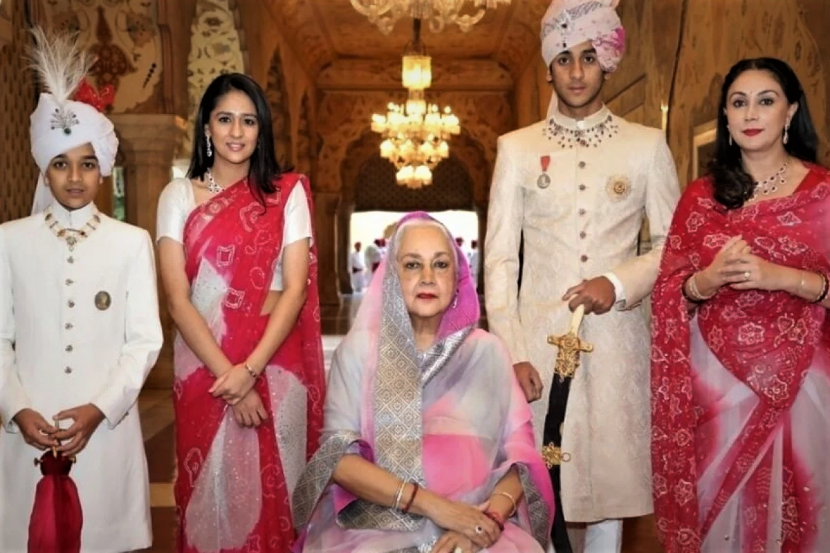 Cuoc song xa hoa cua gia dinh hoang gia An Do anh 1