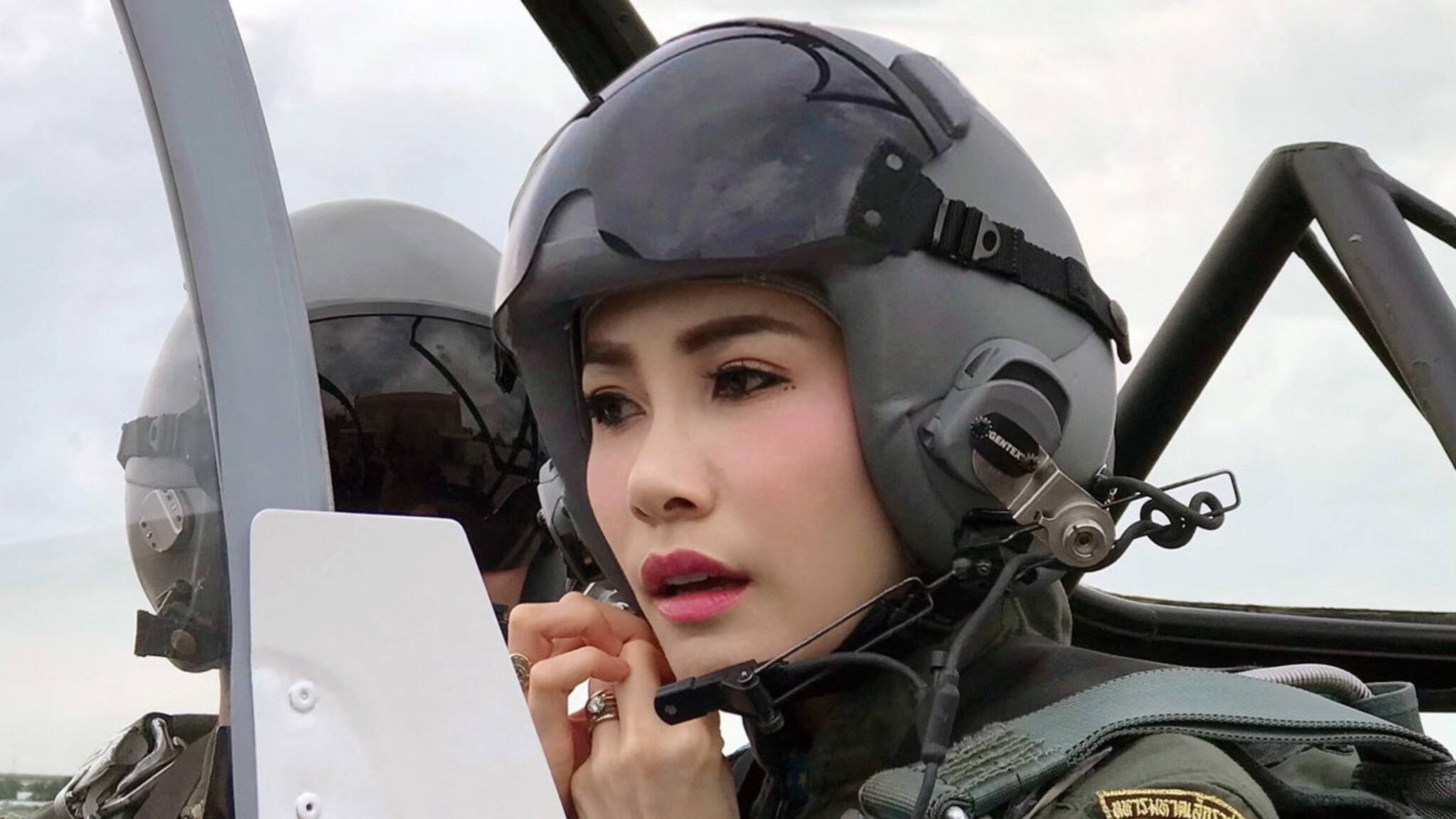 Hoang tu William va nhung nhan vat hoang gia tung phuc vu quan doi anh 7