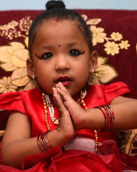 So phan cua nhung dua tre duoc ton lam than song tu nho anh 6