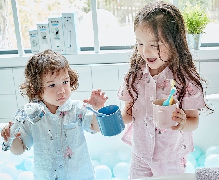 Bo ba thien than nhi lai Han - Thuy Si cua nha cau thu Park Joo-ho anh 2