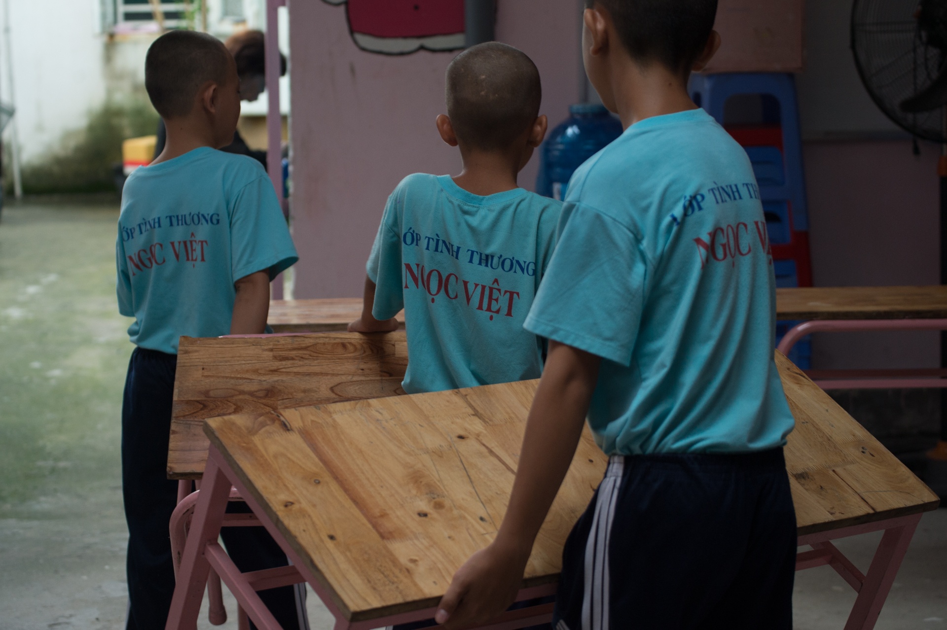 Lop hoc 0 dong cua huong dan vien du lich anh 4