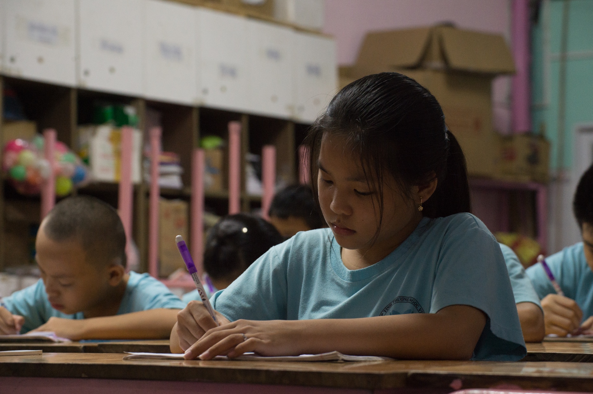 Lop hoc 0 dong cua huong dan vien du lich anh 5