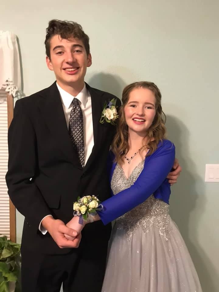 nữ sinh bị bạn bắn vào đầu bỏ mặc dưới mương ảnh 6 nu sinh bi ban ban vao dau bo mac duoi muong anh 6