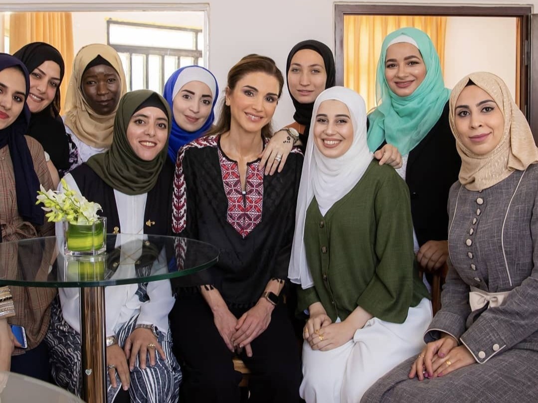 Hoang hau Jordan tai sac ven toan anh 10