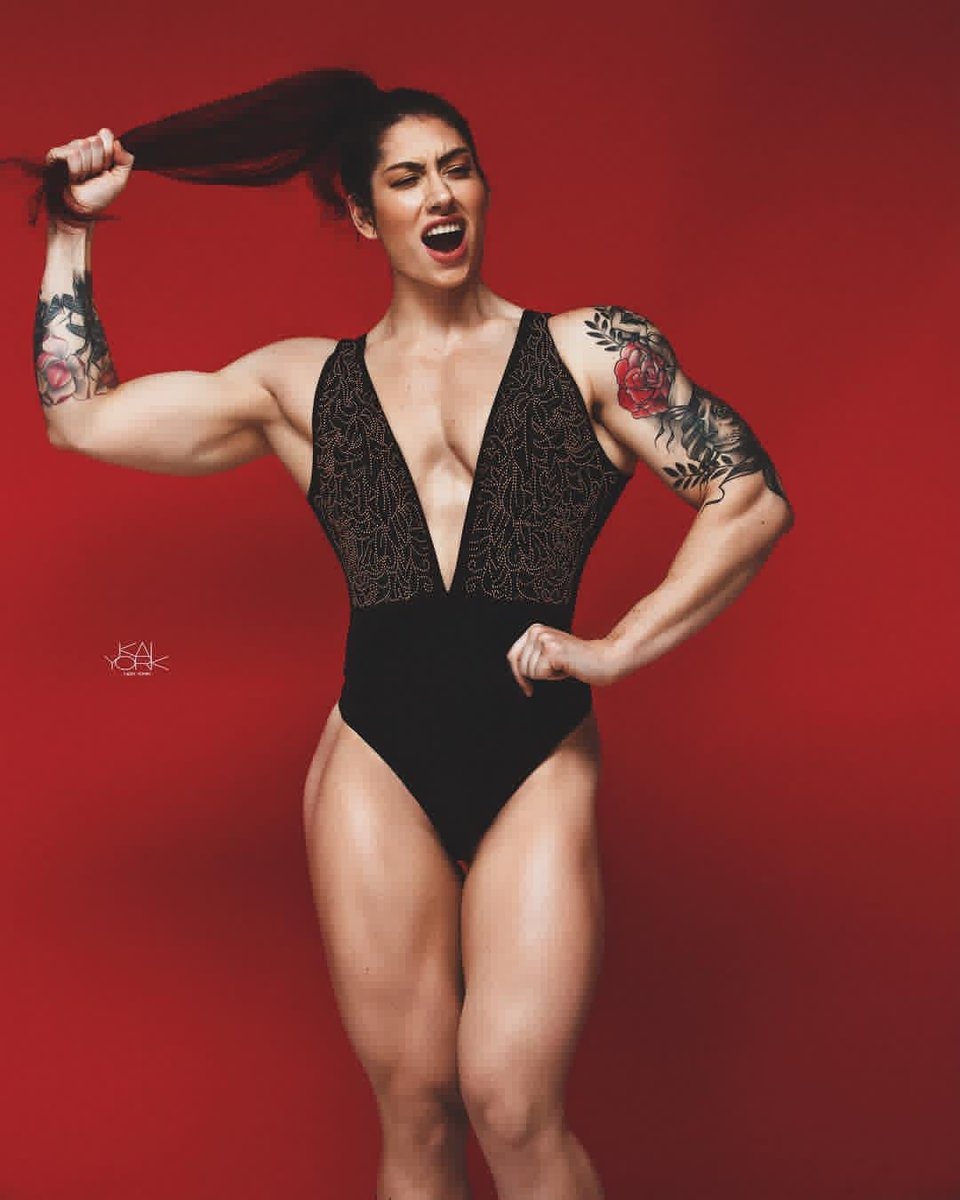 tien nu cu ta co mat thien than,  body co bap anh 8