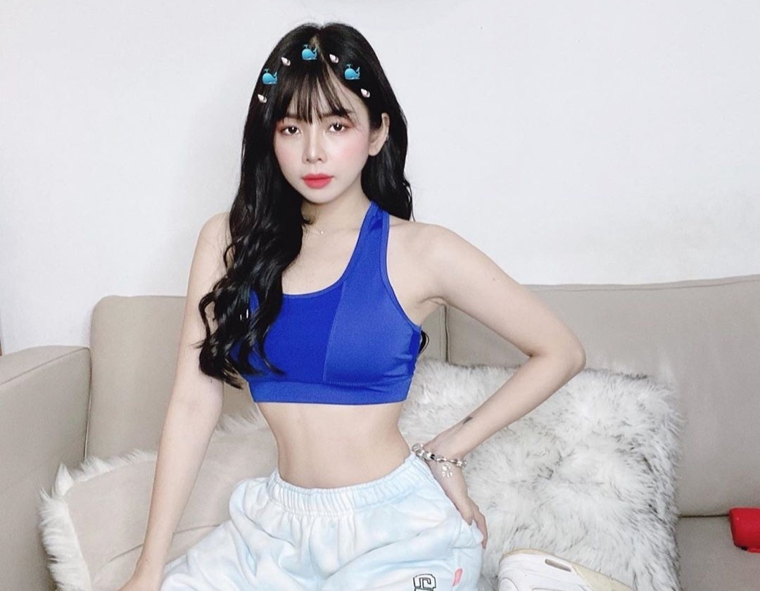 Nu DJ sinh nam 1995 noi tieng cong dong mang anh 4