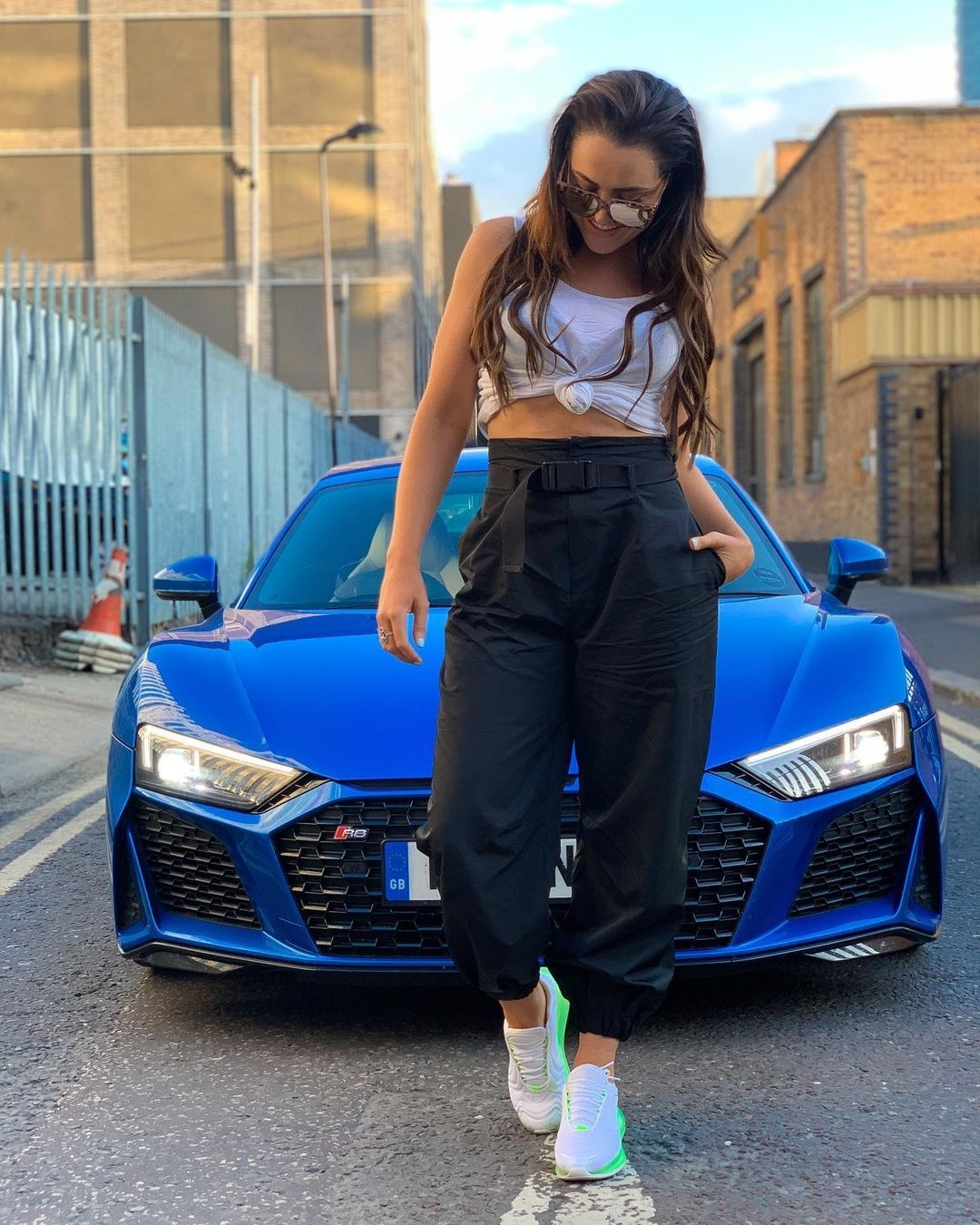 nữ carfluencer nổi tiếng trong làng siêu xe ảnh 13 nu carfluencer noi tieng trong lang sieu xe anh 13
