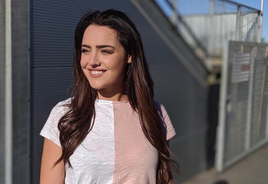 nu carfluencer noi tieng trong lang sieu xe anh 10