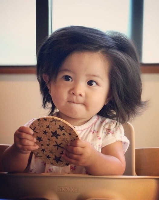 Cô bé tóc xù Nhật  ảnh 3 Co be toc xu Nhat anh 3