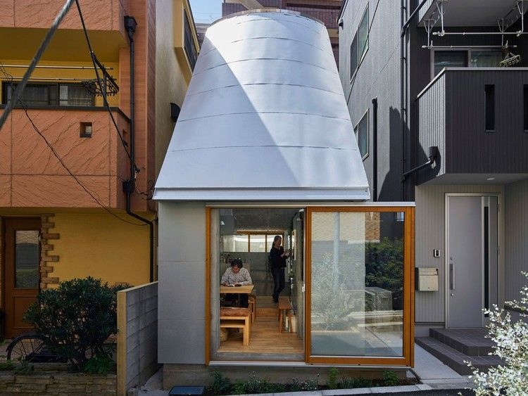 gioi tre Nhat do xo mua nha ti hon anh 1