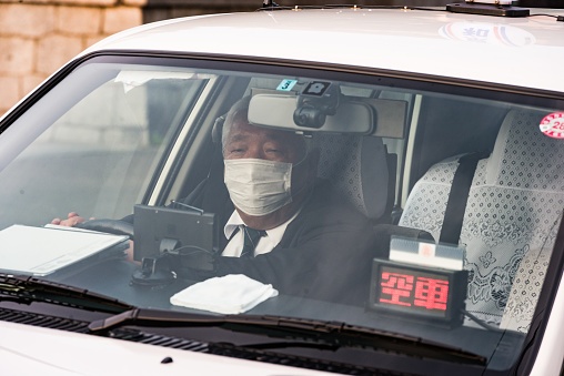 Nhật Bản cho phép tài xế taxi từ chối đón khách không đeo khẩu trang ảnh 1 Nhat Ban cho phep tai xe taxi tu choi don khach khong deo khau trang anh 1