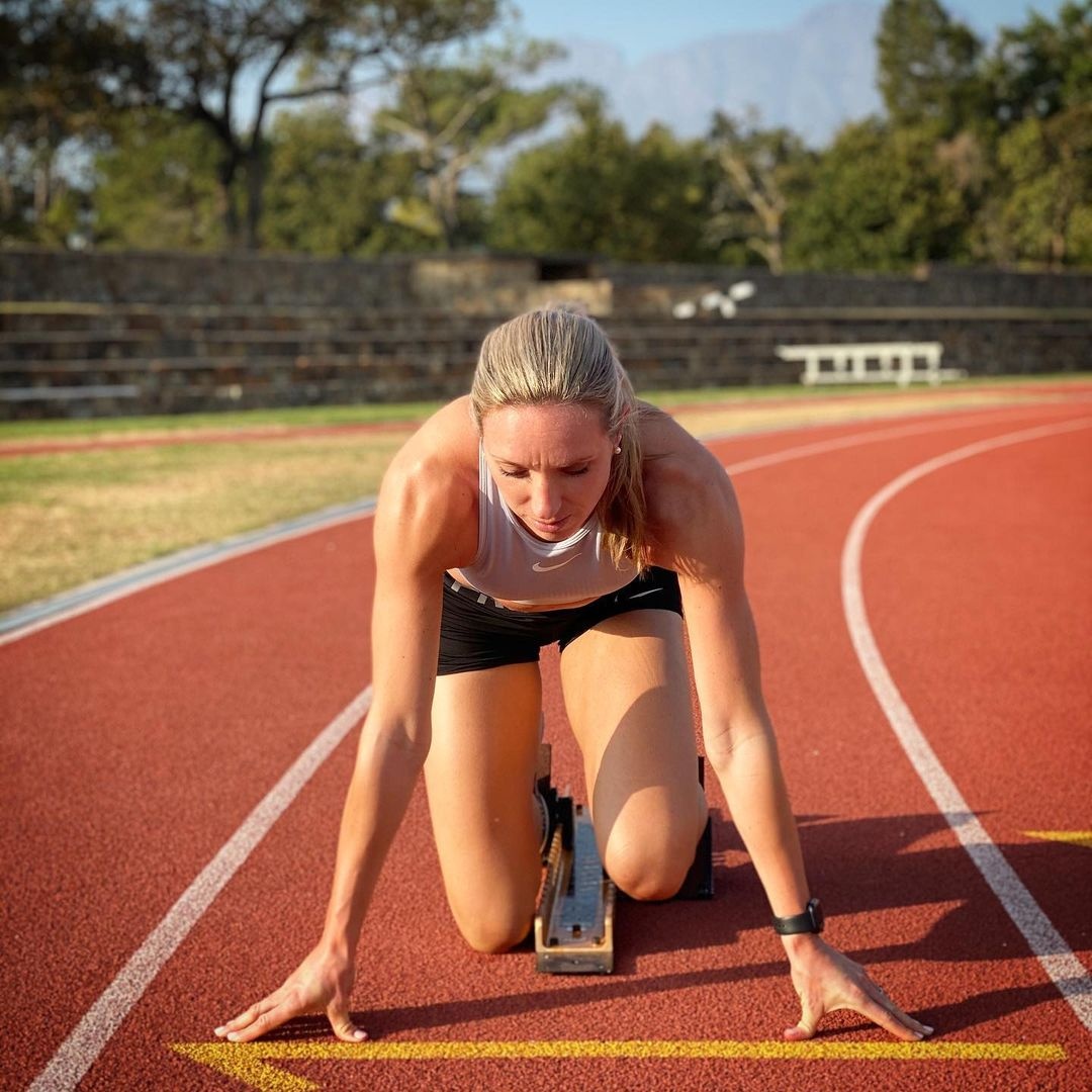 nu VDV chay vuot rao anh 9