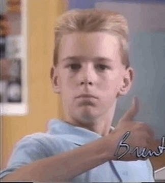 Nhân vật chính trong meme cậu bé giơ ngón cái ảnh 3 Nhan vat chinh trong meme cau be gio ngon cai anh 3