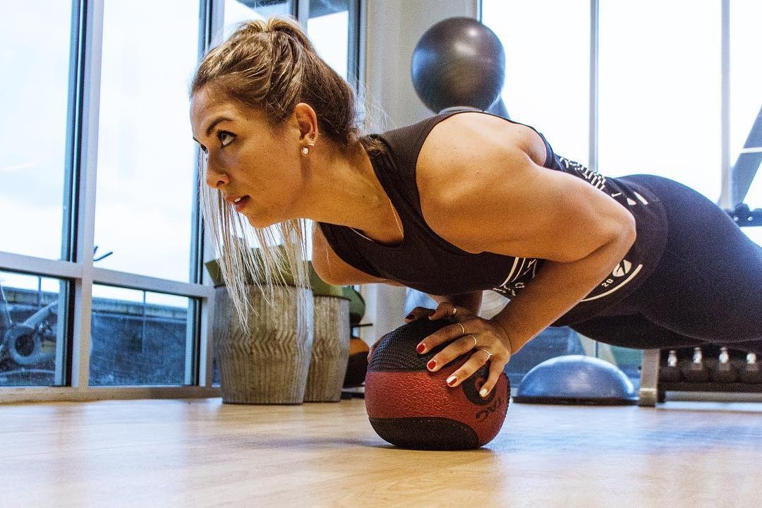 nu VDV nem dia anh 1