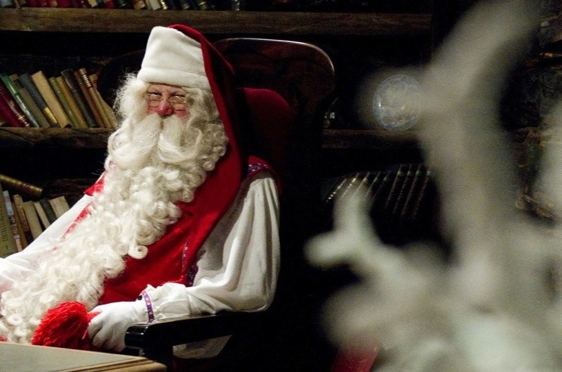 Giang sinh am dam tai que huong cua ong gia Noel hinh anh