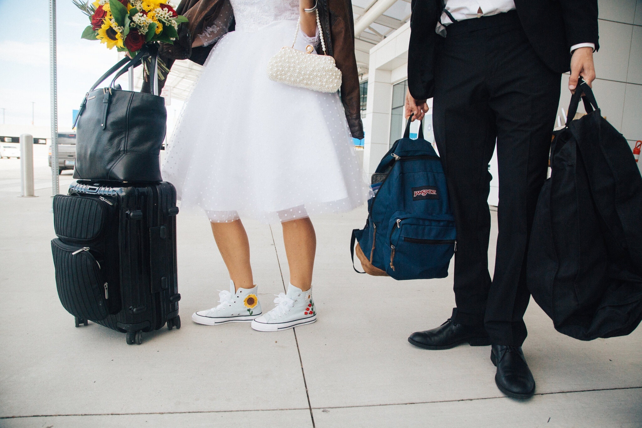 To chuc dam cuoi o 2 thanh pho trong mot ngay vi dich anh 7