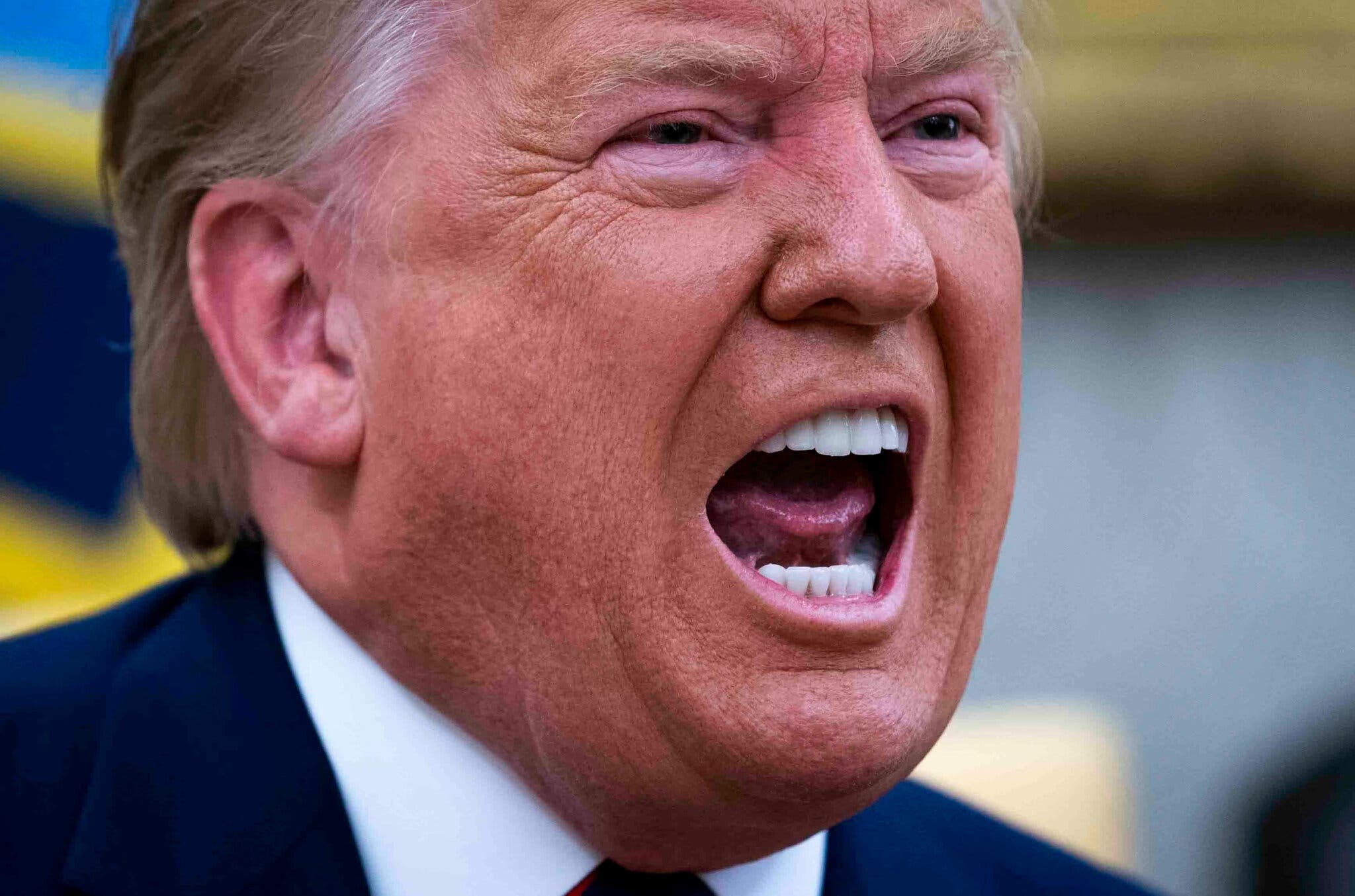 cong viec chup anh cho ong Trump anh 1