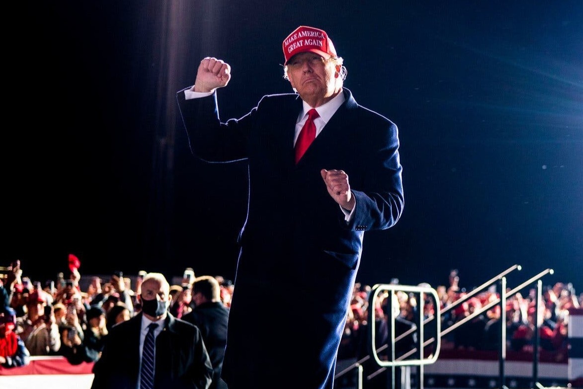 Phong vien ke ve cong viec chup anh cho ong Trump hinh anh