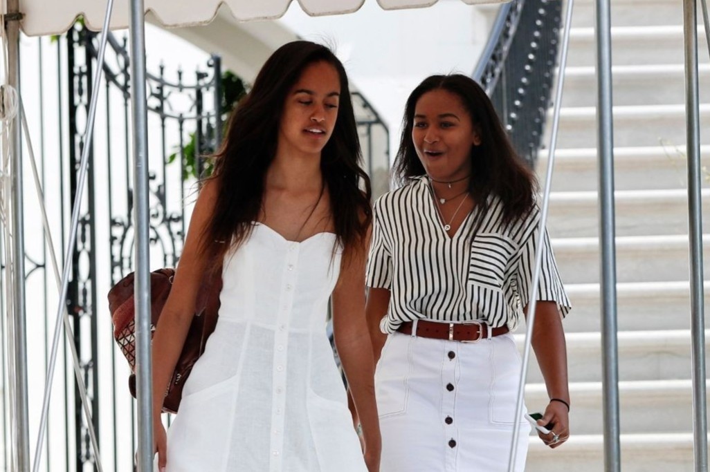 Con chau ong Biden nguong mo ai nu nha Obama hinh anh