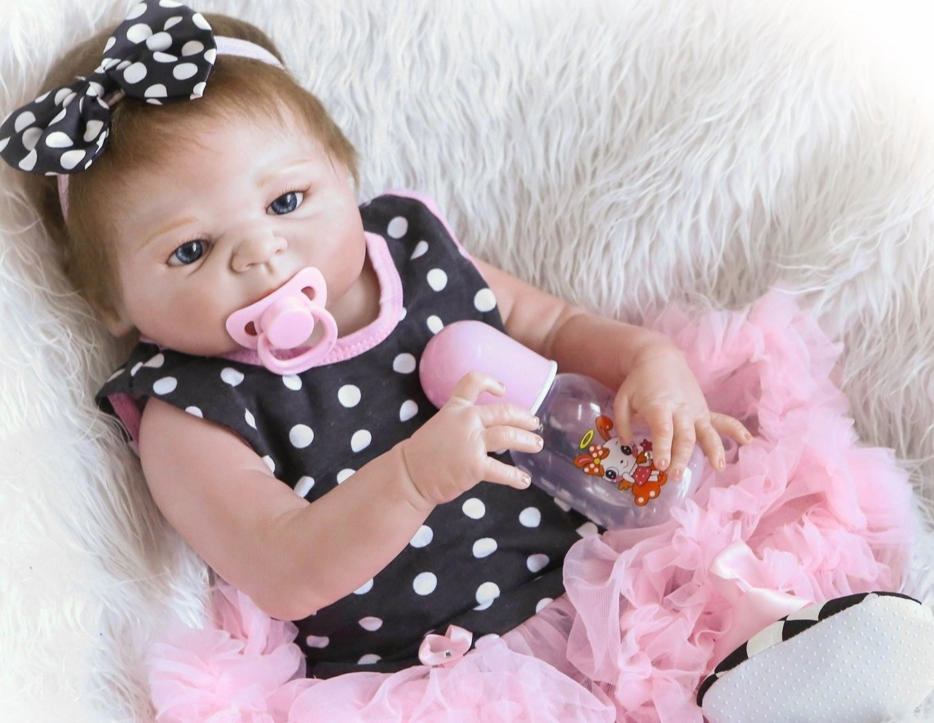 phu nu Nhat Ban mua bup be tai sinh anh 1