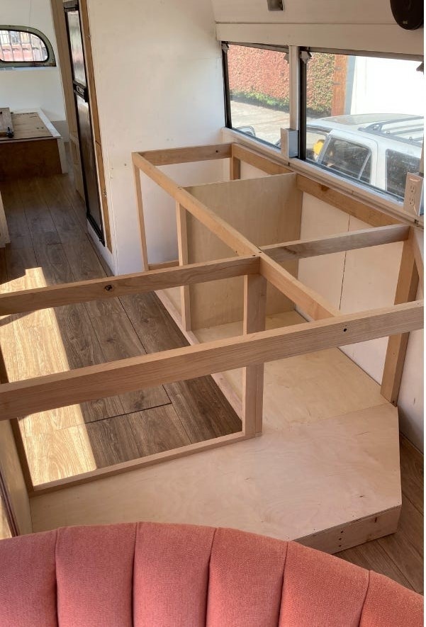 biến xe buýt cũ gần 40 tuổi thành căn nhà mơ ước ảnh 5 bien xe buyt cu gan 40 tuoi thanh can nha mo uoc anh 5