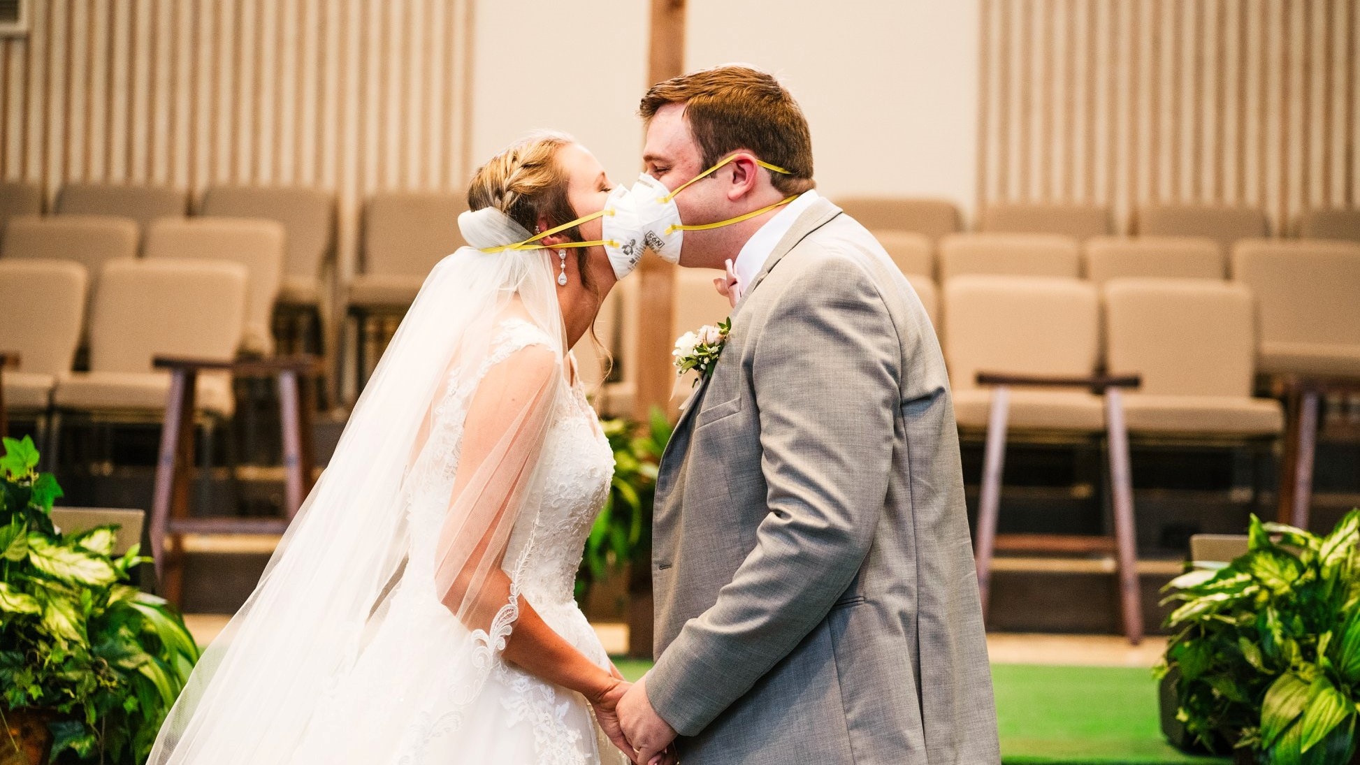 Dai dich thay doi nganh chup anh cuoi anh 1