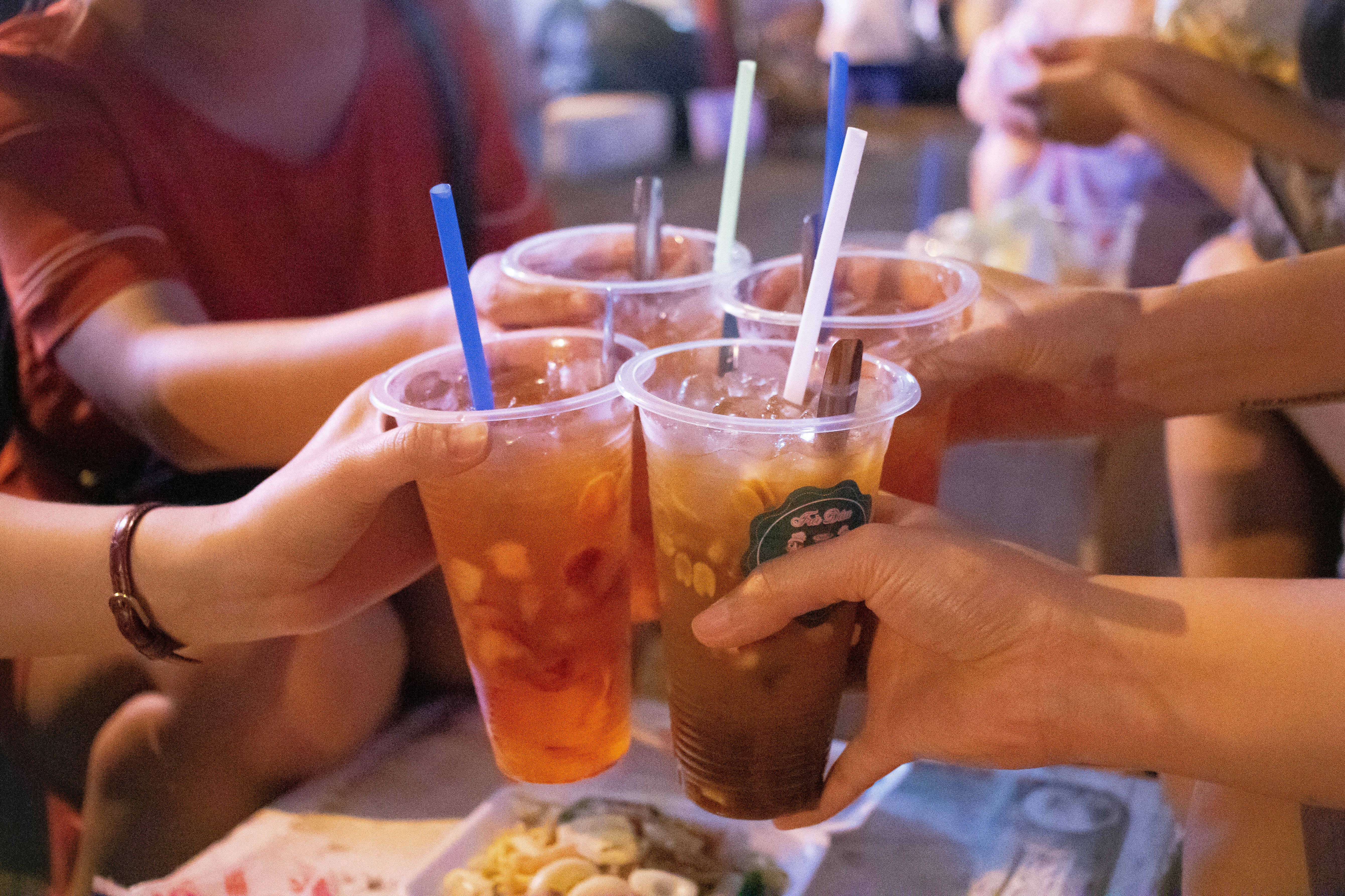 Quan tra dau bet noi tieng ve dem o TP.HCM anh 3