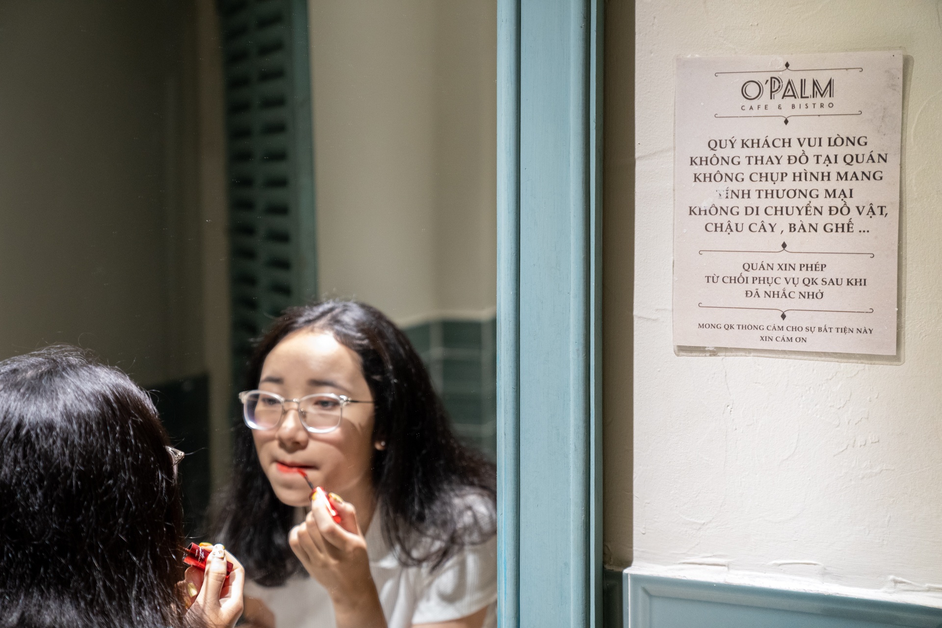 mang ca vali quan ao toi quan ca phe song ao anh 9