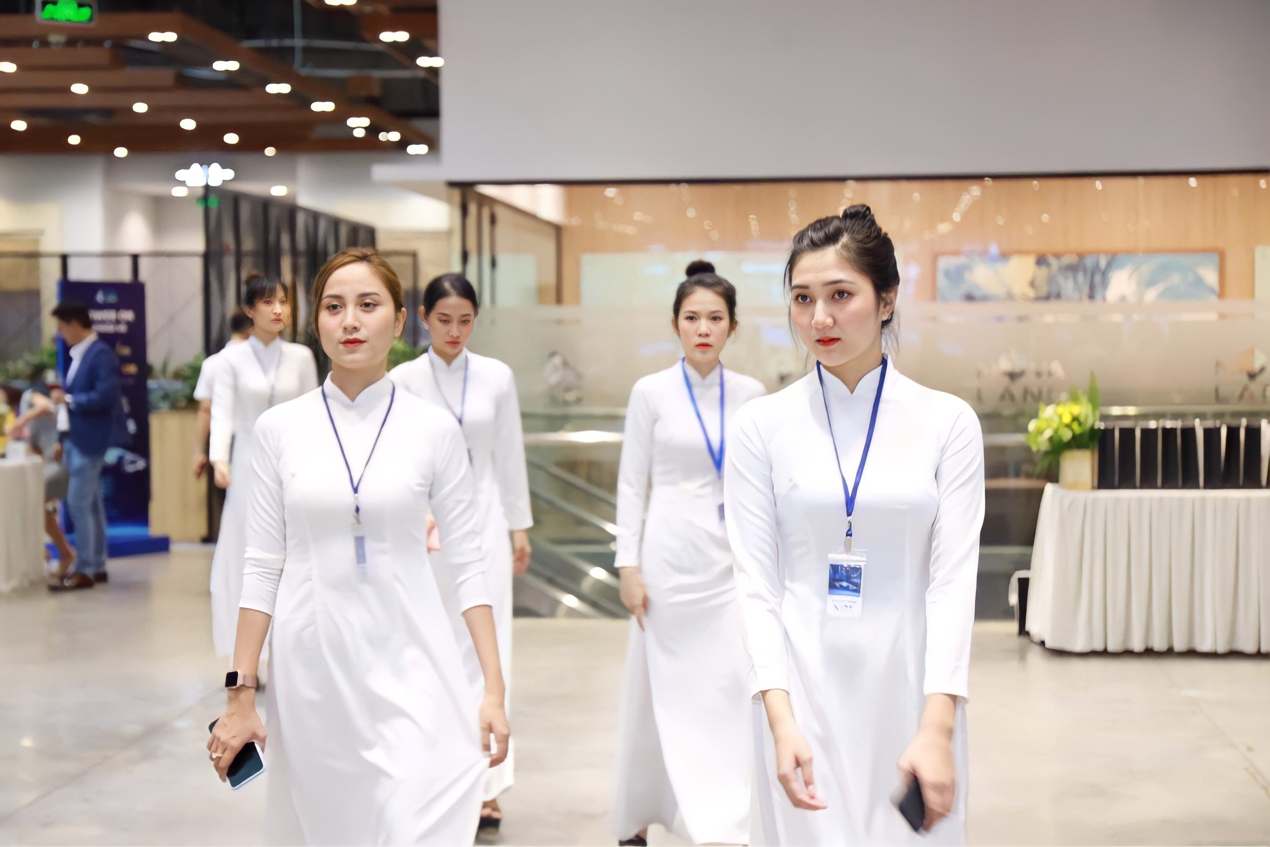 đi làm vì lương gấp đôi ảnh 4 di lam vi luong gap doi anh 4