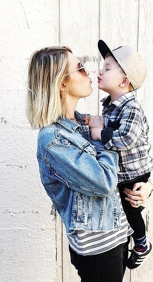 Influencer Mỹ bị kiện vì vu khống người khác bắt cóc con mình ảnh 2 Influencer My bi kien vi vu khong nguoi khac bat coc con minh anh 2