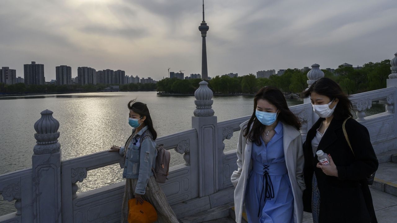 Neu nghe ai do noi ve chuyen ket hon toi se bo chay anh 4