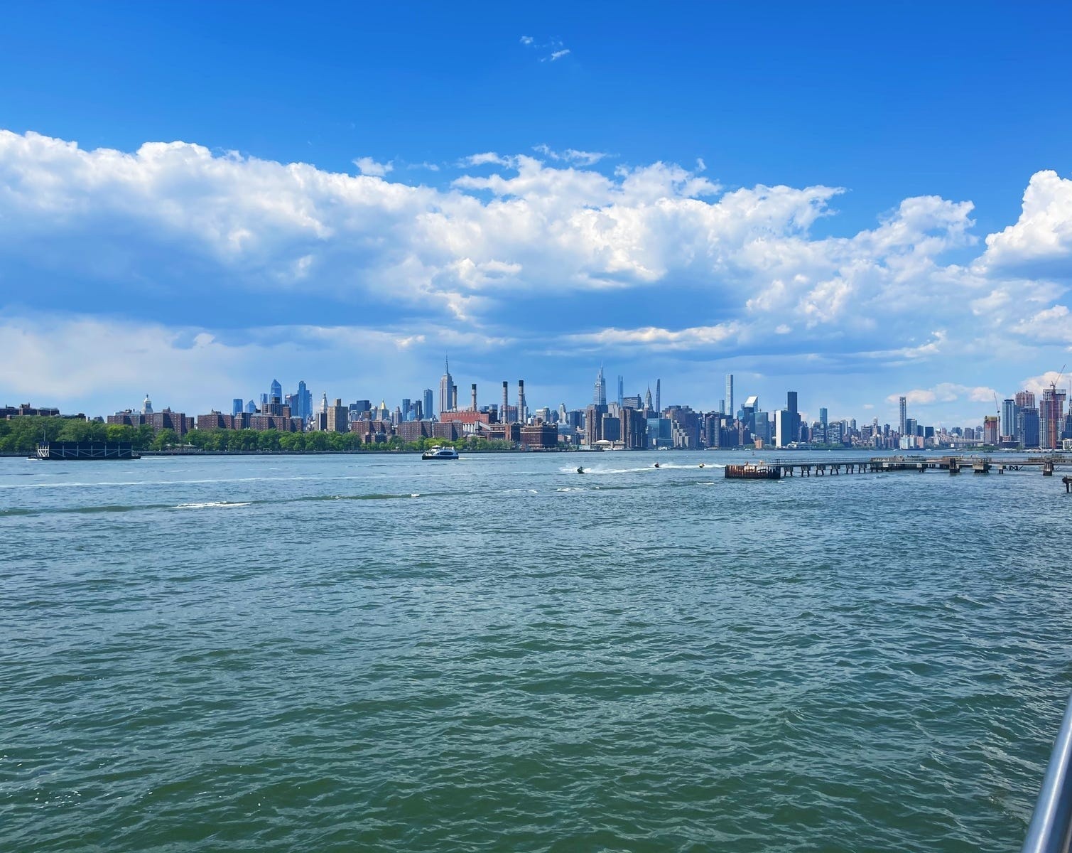 Cuoc song ben trong khu pho thoi thuong nhat o New York anh 8